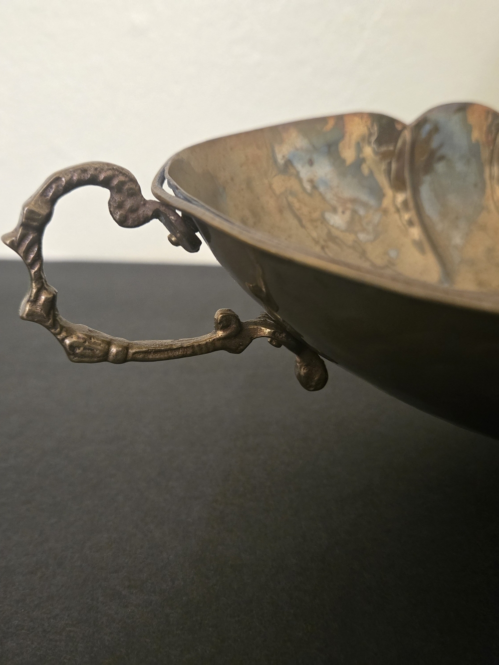 Vintage Scalloped Oval Brass Footed Centerpiece Bowl with Handles - Picture 5 of 13